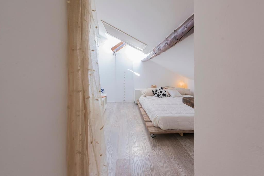 Ferienwohnung Design&Terrazzo A 5 Min Dal Centro - Laura'S House Mailand Exterior foto