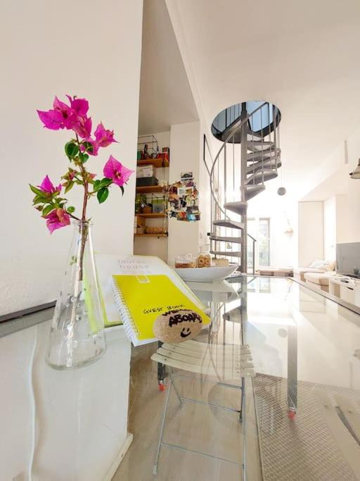 Ferienwohnung Design&Terrazzo A 5 Min Dal Centro - Laura'S House Mailand Exterior foto