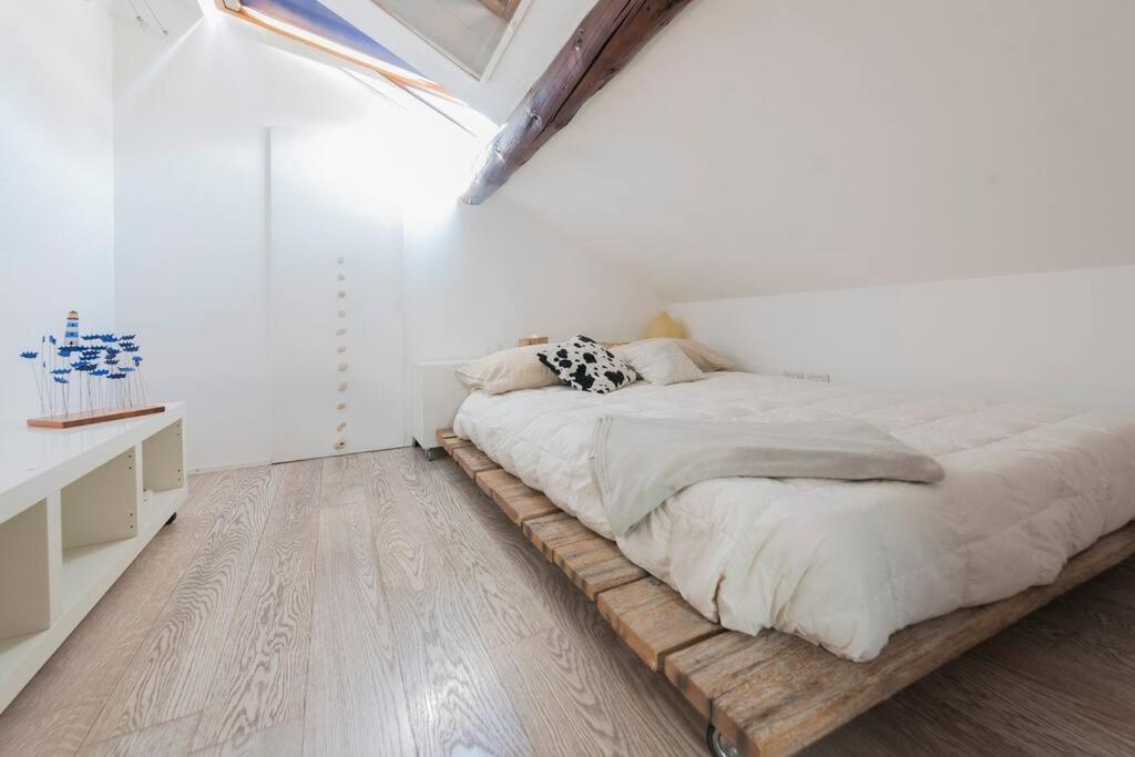 Ferienwohnung Design&Terrazzo A 5 Min Dal Centro - Laura'S House Mailand Exterior foto